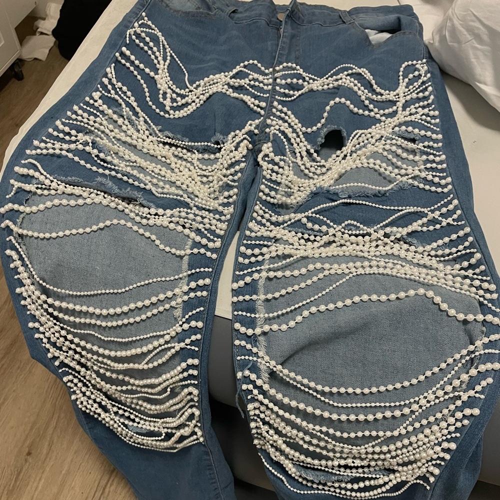 Stylish Blue Beaded Women's Jeans